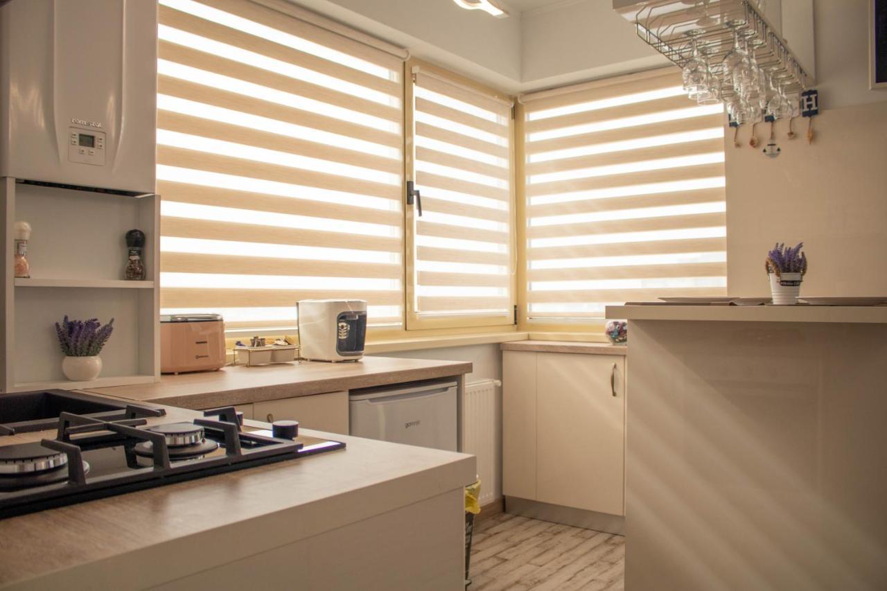 Yzza Apartament Năvodari Extérieur photo