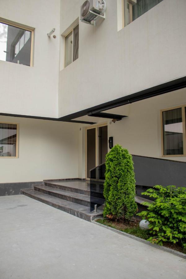 Yzza Apartament Năvodari Extérieur photo