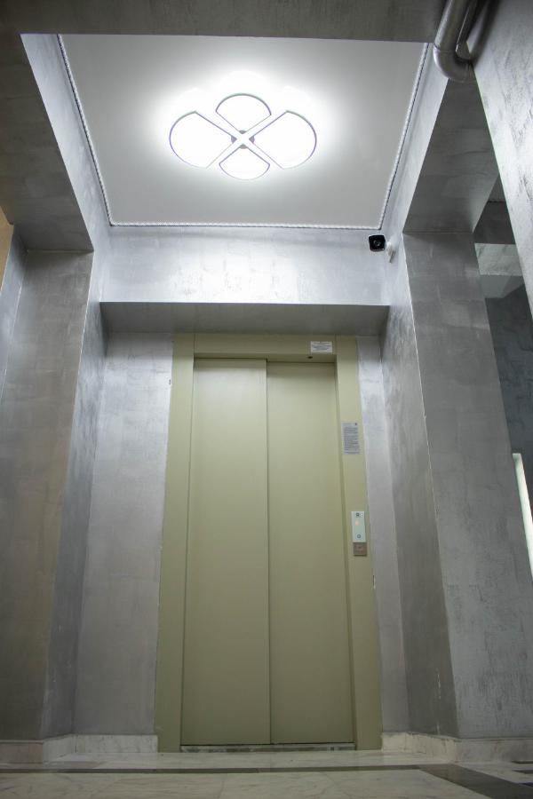 Yzza Apartament Năvodari Extérieur photo