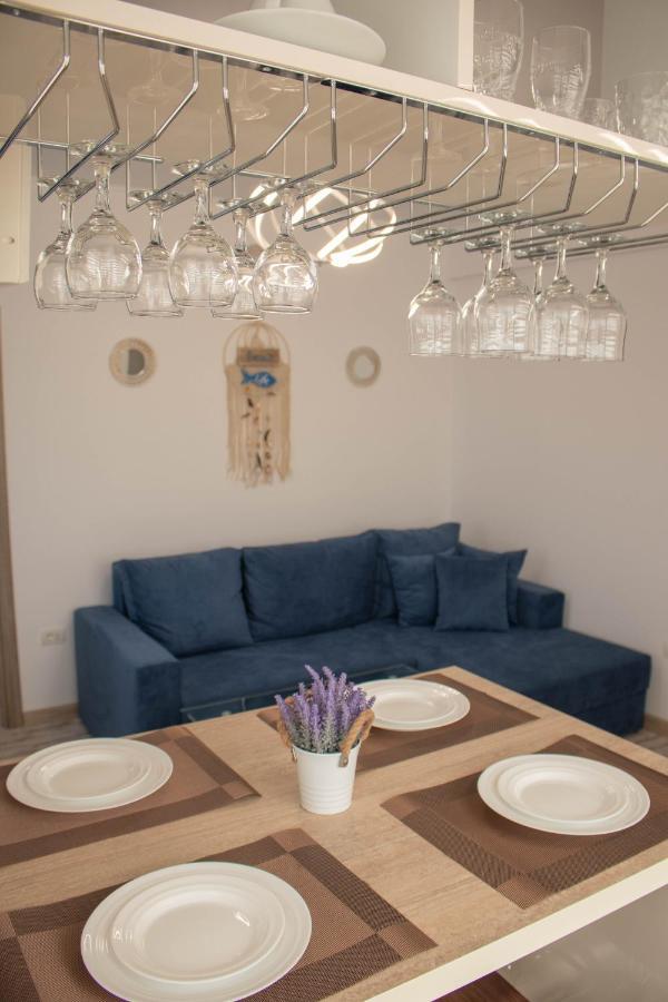 Yzza Apartament Năvodari Extérieur photo