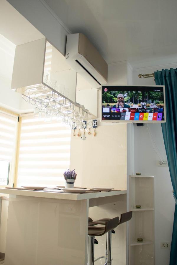 Yzza Apartament Năvodari Extérieur photo